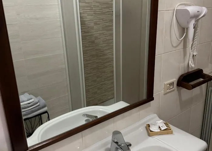 לינה וארוחת בוקר Fiume 4*